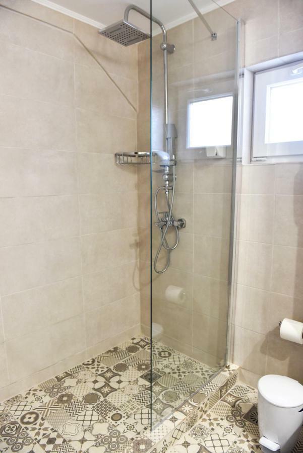 קלמאטה La Perla Apartments מראה חיצוני תמונה