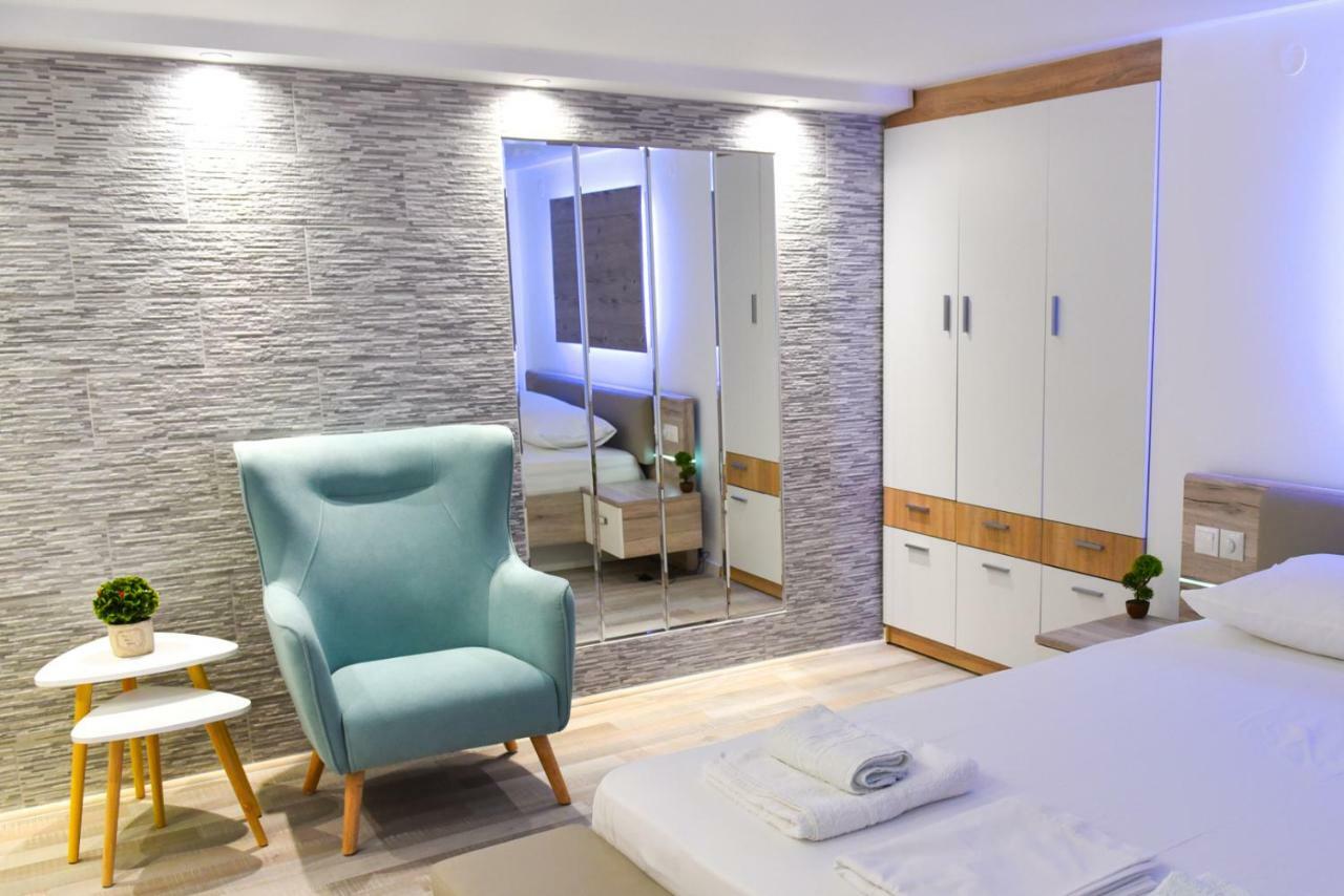 קלמאטה La Perla Apartments מראה חיצוני תמונה