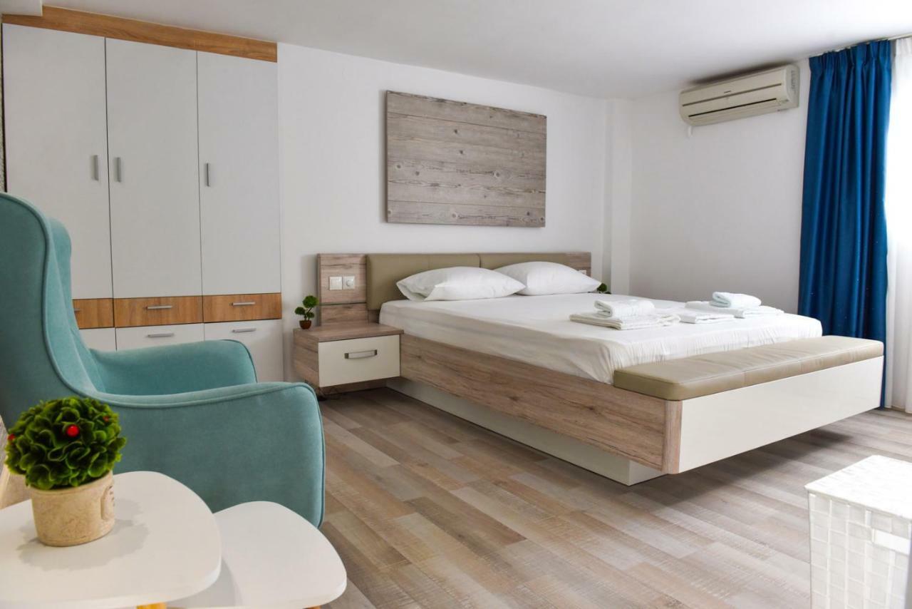 קלמאטה La Perla Apartments מראה חיצוני תמונה