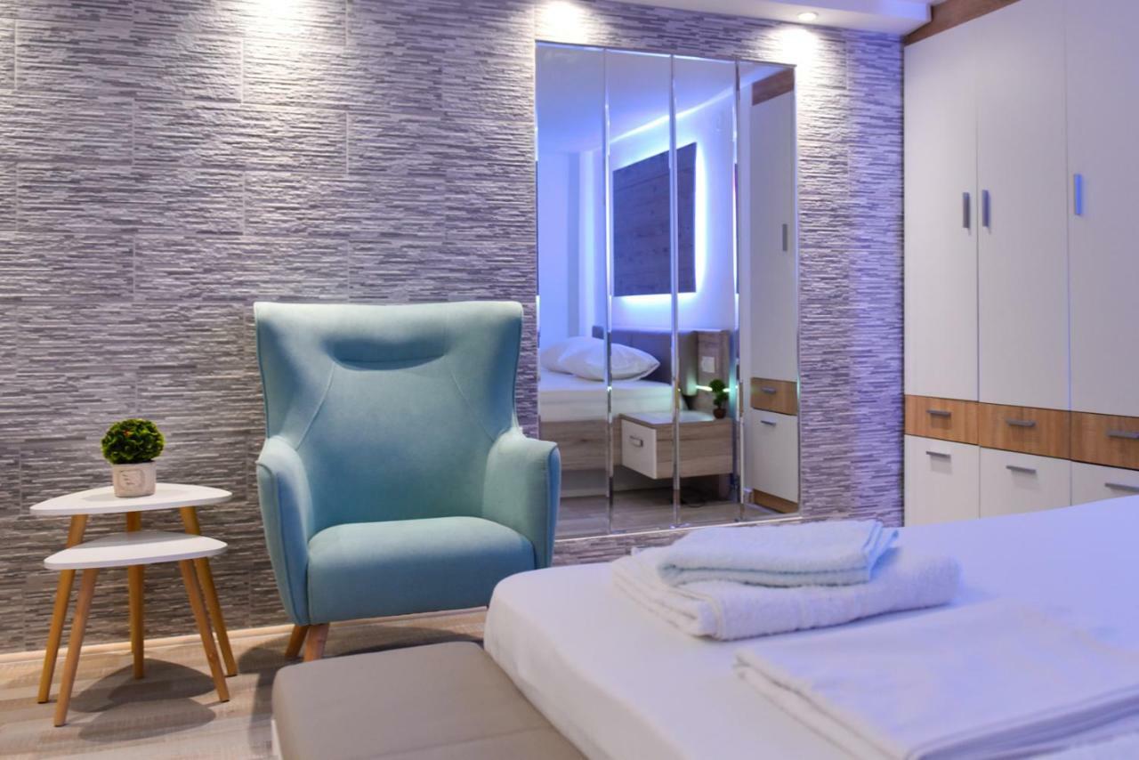 קלמאטה La Perla Apartments מראה חיצוני תמונה